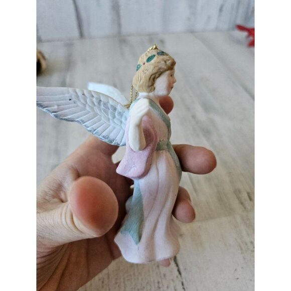 Midwest imports porcelain angel cherub ornament vintage Xmas tree - Picture 6 of 10